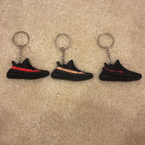 yeezy boost 350 Sneaker Keychains New - Picture 1 of 4